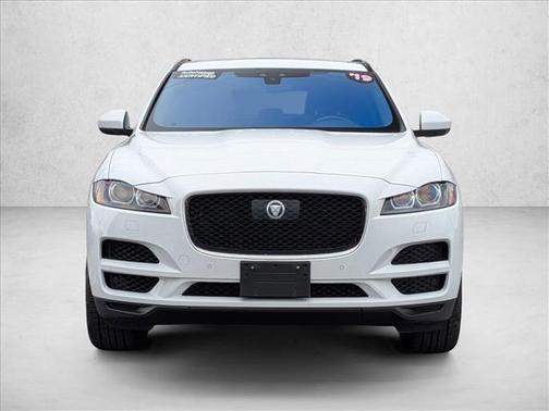Fuji White 2019 Jaguar F-PACE 25t Prestige