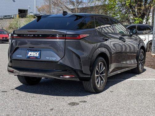 2023 Lexus RZ 450e Premium