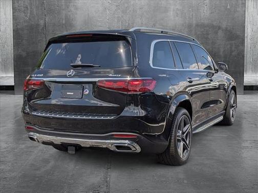 2025 Mercedes-Benz GLS 450 4MATIC