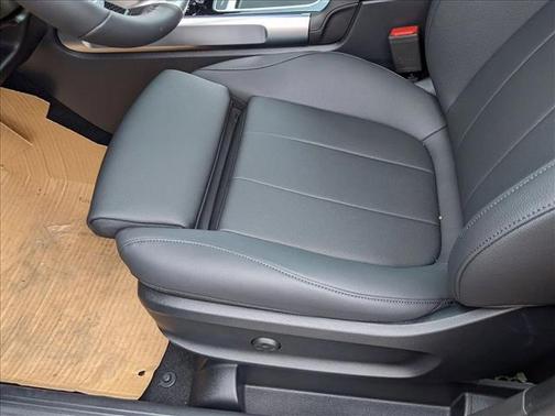 2026 Mercedes-Benz GLB 250 4MATIC