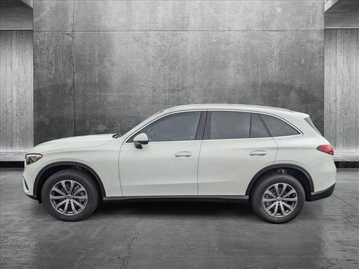 2025 Mercedes-Benz GLC 300 4MATIC