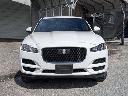 2019 Jaguar F-PACE 25t Prestige