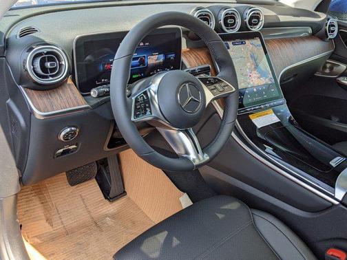 2025 Mercedes-Benz GLC 350e Base