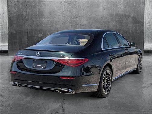 2025 Mercedes-Benz S-Class 4MATIC