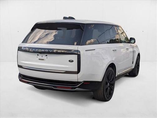 2023 Land Rover Range Rover P400 SE