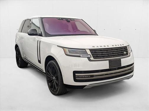 2023 Land Rover Range Rover P400 SE