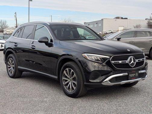 2025 Mercedes-Benz GLC 300 4MATIC