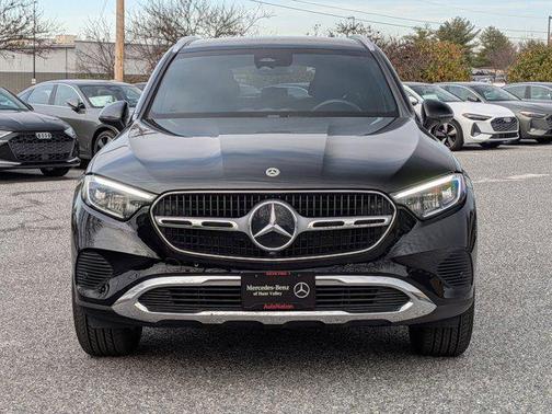 2025 Mercedes-Benz GLC 300 4MATIC