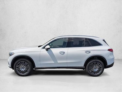 Polar White 2026 Mercedes-Benz GLC 300 4MATIC