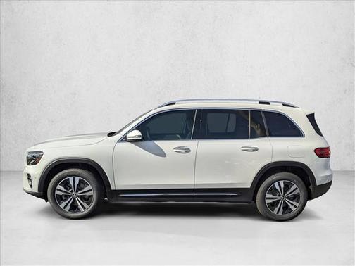 2025 Mercedes-Benz GLB 250 4MATIC