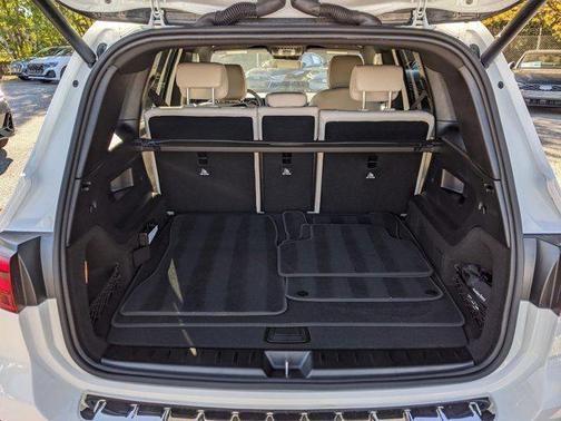 2025 Mercedes-Benz GLB 250 4MATIC
