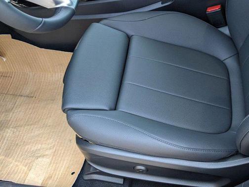 2025 Mercedes-Benz CLA 250 4MATIC