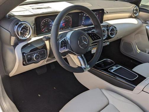 2025 Mercedes-Benz CLA 250 4MATIC
