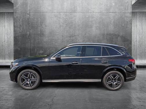2025 Mercedes-Benz GLC 300 4MATIC