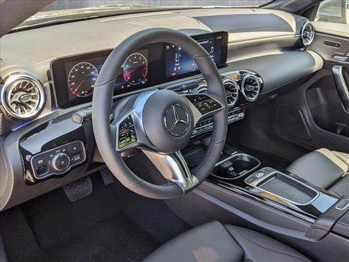 2025 Mercedes-Benz CLA 250 4MATIC
