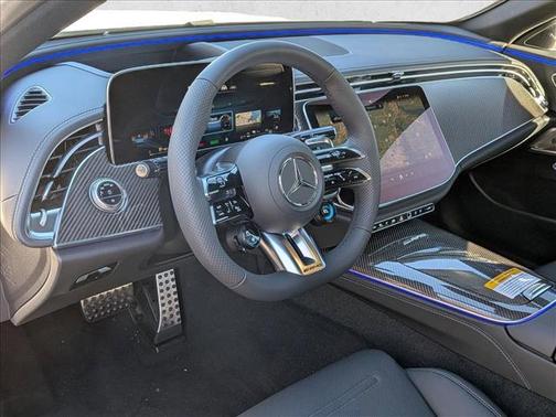 MANUFAKTUR Moonlight White Magno 2026 Mercedes-Benz AMG E 53 E 4MATIC+