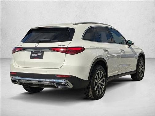 2025 Mercedes-Benz GLC 300 4MATIC