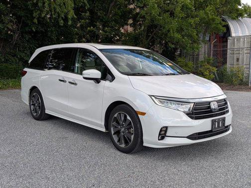 Platinum White Pearl 2023 Honda Odyssey Elite