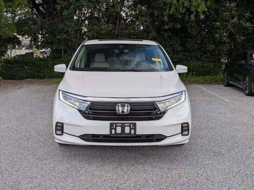 Platinum White Pearl 2023 Honda Odyssey Elite