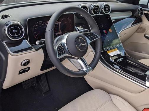 2025 Mercedes-Benz GLC 350e Base