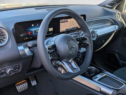 2026 Mercedes-Benz AMG GLB 35 4MATIC