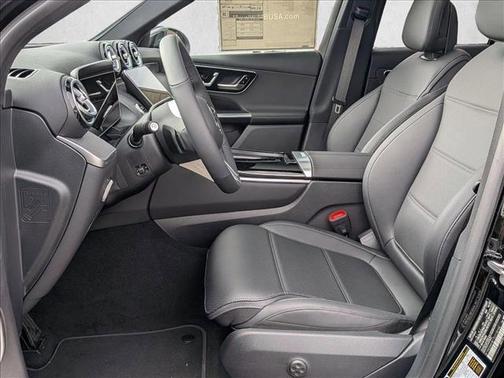 Black 2026 Mercedes-Benz GLC 300 4MATIC