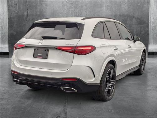 2025 Mercedes-Benz GLC 350e Base