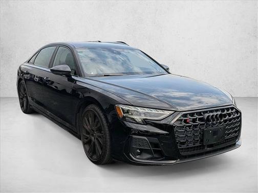 Mythos Black Metallic 2025 Audi S8 4.0T