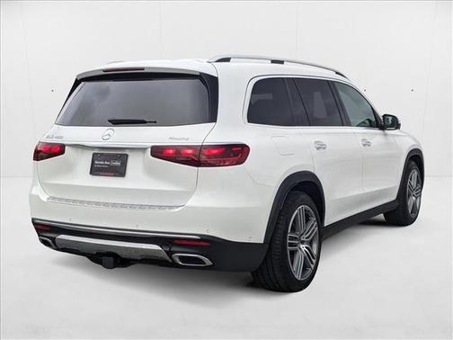 2024 Mercedes-Benz GLS 450 4MATIC