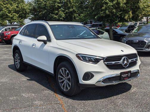 2025 Mercedes-Benz GLC 300 4MATIC