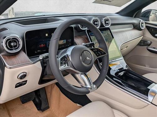 2026 Mercedes-Benz GLC 300 4MATIC