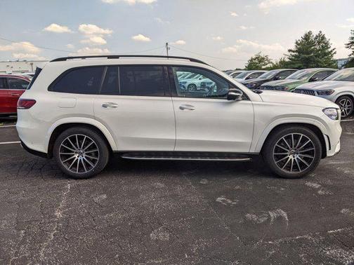 2022 Mercedes-Benz GLS 450 4MATIC