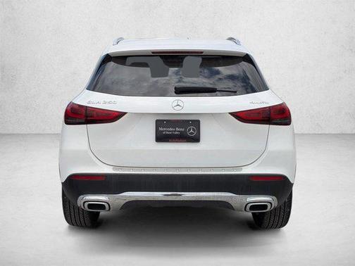 White 2022 Mercedes-Benz GLA 250 4MATIC