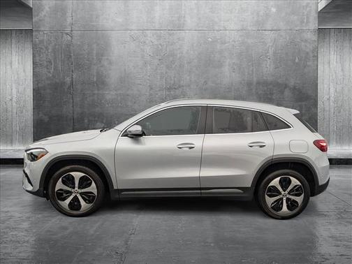 2025 Mercedes-Benz GLA 250 4MATIC