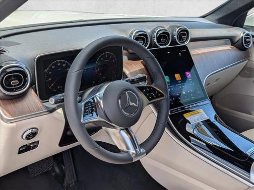 Polar White 2026 Mercedes-Benz GLC 300 4MATIC