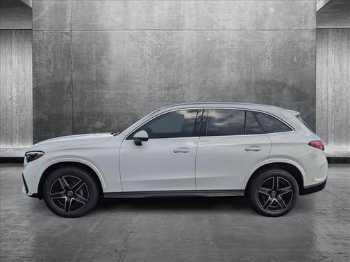 2025 Mercedes-Benz GLC 300 4MATIC