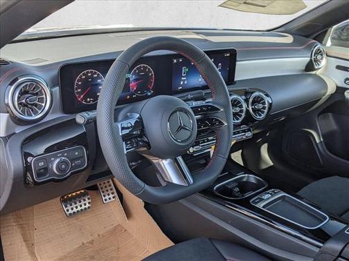 Starling Blue Metallic 2026 Mercedes-Benz CLA 250 4MATIC