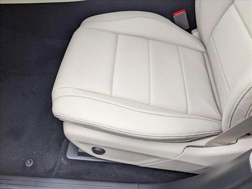 2025 Mercedes-Benz GLE 450e 4MATIC