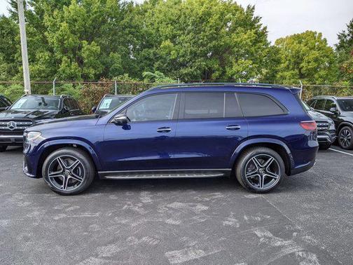 2026 Mercedes-Benz GLS 450 4MATIC
