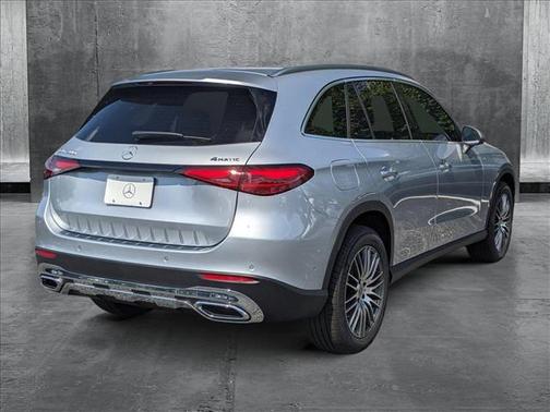 2025 Mercedes-Benz GLC 300 4MATIC