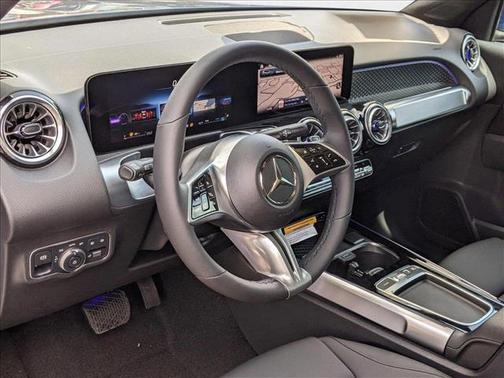 2025 Mercedes-Benz GLB 250 4MATIC