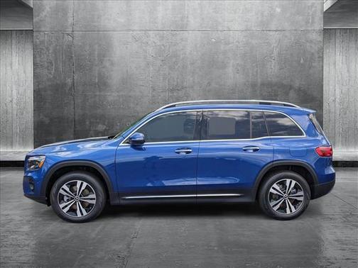 2025 Mercedes-Benz GLB 250 4MATIC