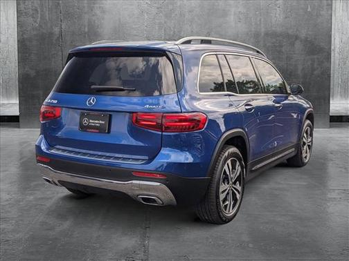 2025 Mercedes-Benz GLB 250 4MATIC
