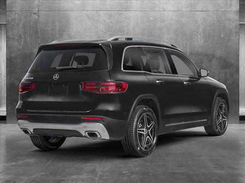 2025 Mercedes-Benz GLB 250 4MATIC