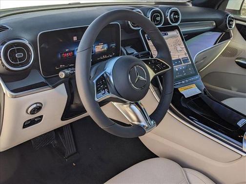 2025 Mercedes-Benz GLC 350e Base