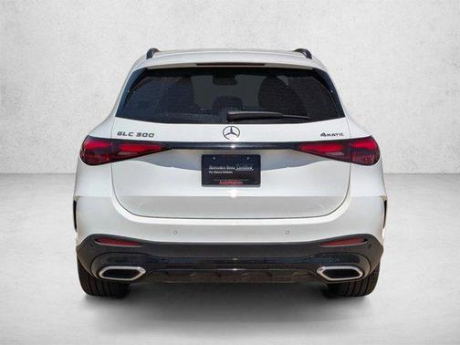 Polar White 2025 Mercedes-Benz GLC 300 4MATIC