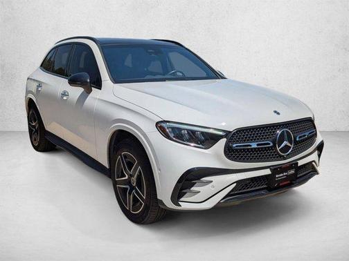 Polar White 2025 Mercedes-Benz GLC 300 4MATIC