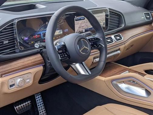 2025 Mercedes-Benz GLS 580 4MATIC