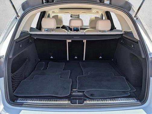 Polar White 2022 Mercedes-Benz GLC 300 4MATIC
