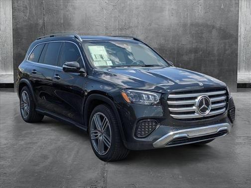 2025 Mercedes-Benz GLS 450 4MATIC